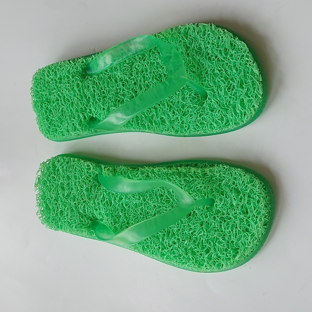 🦋Flip flops NWOT - Picture 2 of 6